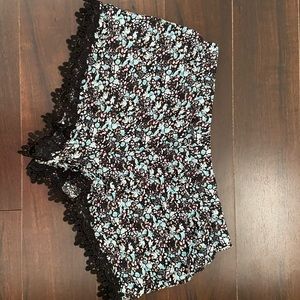 Flower print shorts